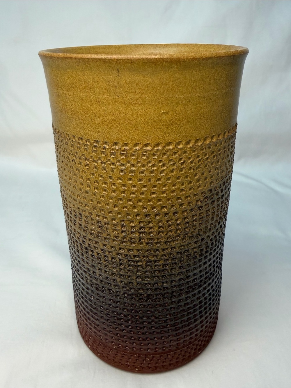Kiri Tobo 桐 Tokoname Ikebana Art Pottery Vase  MCM Japandi Scandi Textured MCM